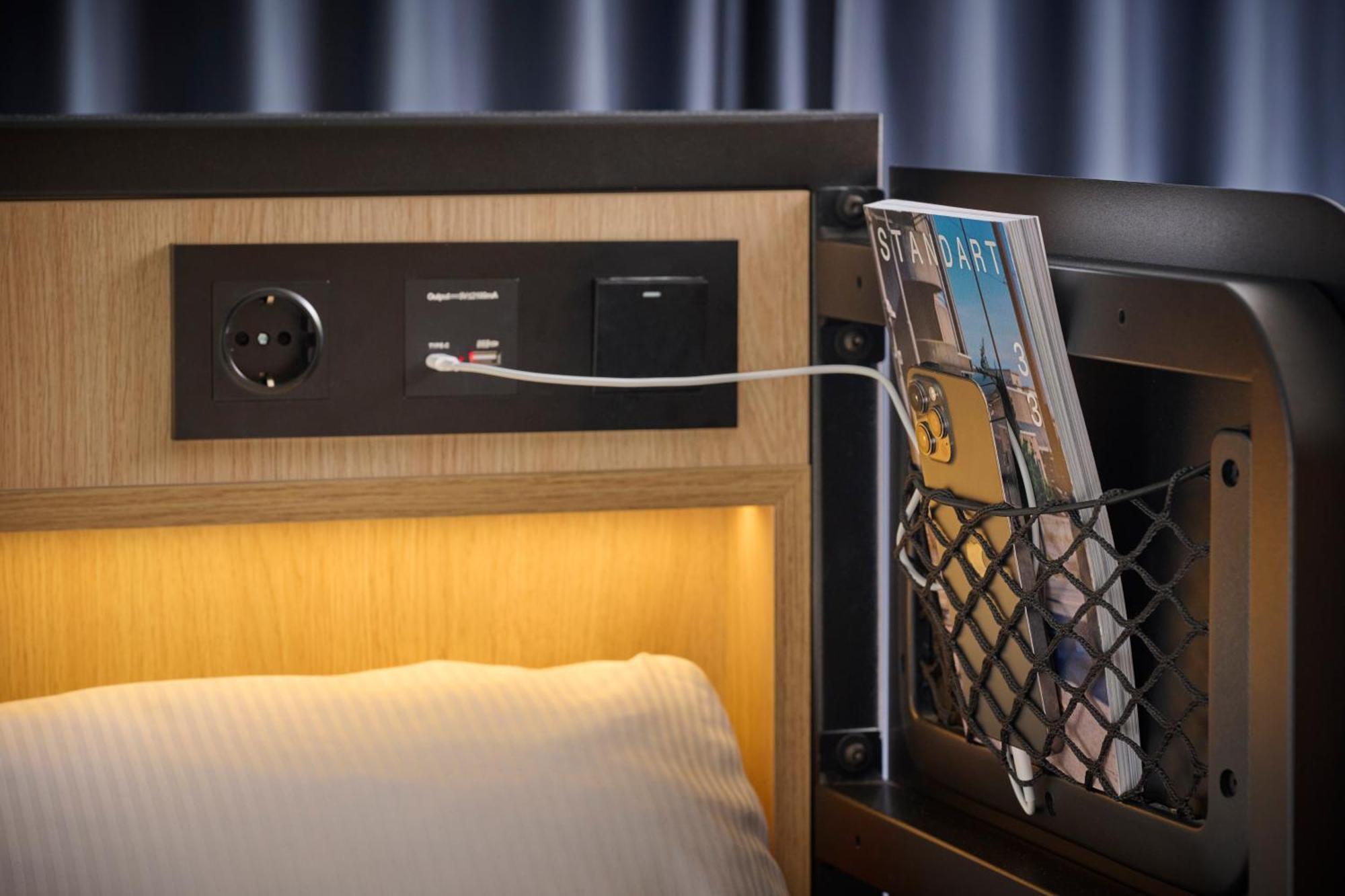 Bed in 4-Bed Dormitory Room